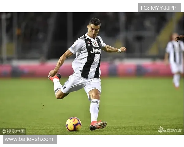 足球小将中的意大利球星崛起之路：从天赋少年到世界级球员的成长历程